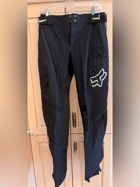 Fox Motorcycle Black Riding Pants with White Logo Size 7/8